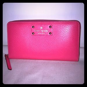 Kate Spade ♠️ Wellesley Neda Wallet